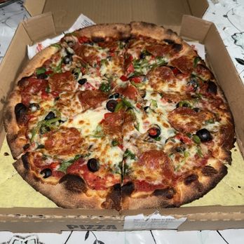 Brick Oven Pizzeria - Pizza Vegetarian Pizza - Pizza Near Me - Glendale, California Brick Oven Pizzeria - Pizza Vegetarian Pizza - Pizza Near Me - Glendale, California