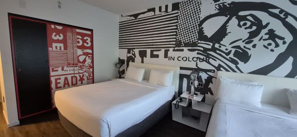 Radisson RED Minneapolis Downtown by null