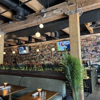 LIA - Tapas/Small Plates Near Me - Chicago, Illinois
