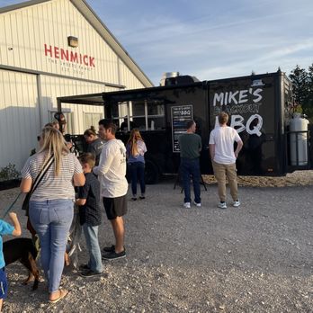 Mike’s Blackout BBQ - At Henmick Farm and Brewery and the line is growing - Food Trucks Near Me Mike’s Blackout BBQ - At Henmick Farm and Brewery and the line is growing - Food Trucks Near Me