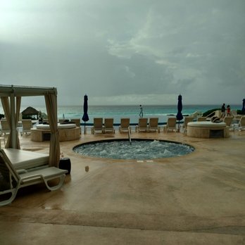 Live Aqua Resort - Resorts Near Me - Cancún, ROO