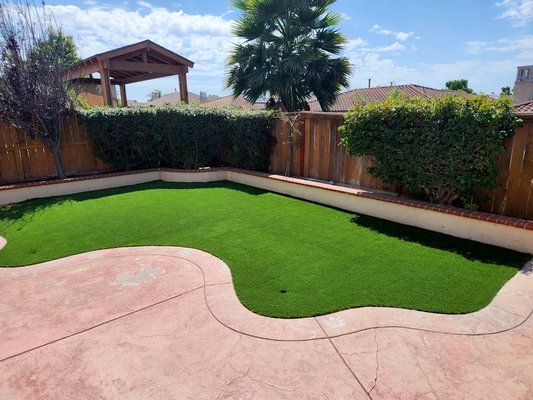 Keep Your Landscape Beautiful Year-Round with Our Expert Maintenance Services! - Is your garden or outdoor space in need of some TLC? Our professional maintenance team ensures your landscape remains pristine, vibrant, and welcoming throughout every season. From routine care to specialized treatments, we handle all the details so you can enjoy your outdoor oasis without the hassle.

Our Maintenance Services Include:

Regular Lawn Care: Mowing, fertilizing, and aeration for a lush, healthy lawn.
Pruning & Trimming: Keeping trees, shrubs, and plants in shape and thriving.
Seasonal Clean-Up: Removing leaves, debris, and preparing for seasonal changes.
Irrigation & Fertilization: Efficient watering and nourishment to keep your garden lush.