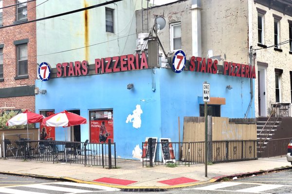 7 Stars Pizzeria 13 Photos 77 Reviews Pizza 342 Garden St Hoboken Nj Restaurant Reviews Menu