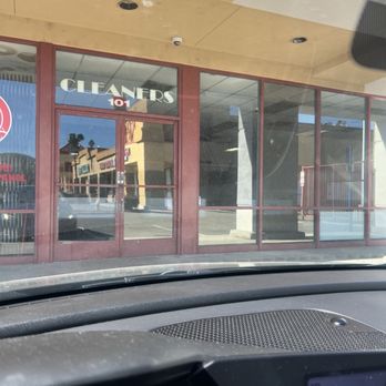 Luxxe Cleaners  - Dry Cleaning Near Me - Corona, California