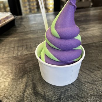 UBAE - Ube and pandan soft serve - Desserts Near Me - Honolulu, Hawaii UBAE - Ube and pandan soft serve - Desserts Near Me - Honolulu, Hawaii