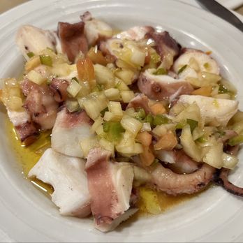 Pedro dos Frangos - Octopus salad - Portuguese Near Me - Porto, 13 Pedro dos Frangos - Octopus salad - Portuguese Near Me - Porto, 13