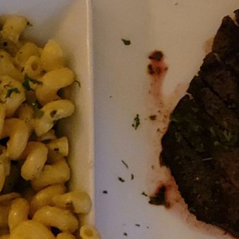 Flatiron Restaurant - Steak w/ Macaroni & Cheese - Steakhouses Near Me - Brooklyn, New York