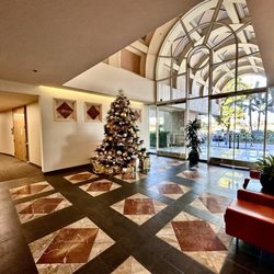 UC San Diego Health - First floor lobby Lobby Dec 2023