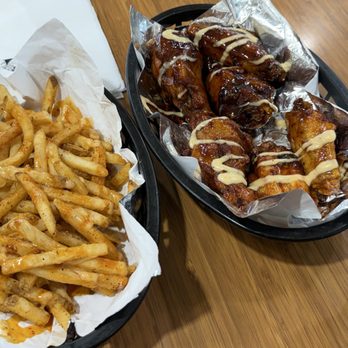 Boom Baam Foods - Fries and Naked Wings - Fast Food Near Me - Houston, Texas