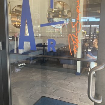 Ralph Sampson's American Taproom - Sports Bars Near Me - Charlottesville, Virginia