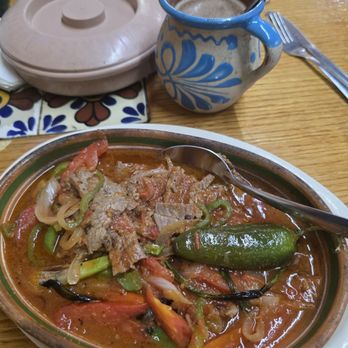 Restaurante Mexicano - Beefsteak Ranchero with Mexican Hot Chocolate - Mexican Near Me - Tijuana, BCN