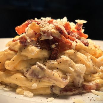 H.O.M. Italian Eatery - Tonnarelli Carbonara - Italian Near Me - Los Angeles, California H.O.M. Italian Eatery - Tonnarelli Carbonara - Italian Near Me - Los Angeles, California