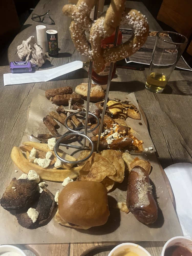 THE BROKEN AXLE Updated October 2024 134 Appalachian Outpost Trl