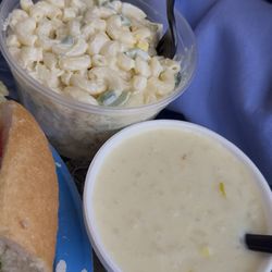 B & Z Deli - Macaroni salad Potato leek