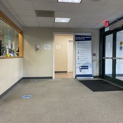 EmergeOrtho Blue Ridge Division - South Asheville - The waiting area offered plenty of seating for patients and their companions.