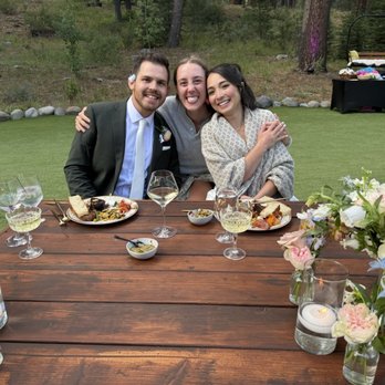 Blend Catering - Happy customers with full plates - Caterers Near Me Blend Catering - Happy customers with full plates - Caterers Near Me