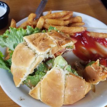 Buzz's - Jack Daniels BBQ Burger w/ Tempura Fries - Steakhouses Near Me - Kailua, Hawaii