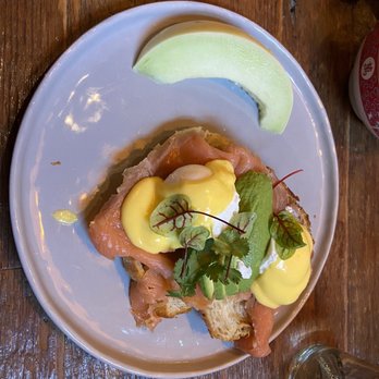 Brighton Bodega - Eggs Benedict with smoked salmon ($15) - Cocktail Bars Near Me - Brighton, Massachusetts