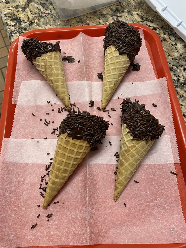 SPRINKLES ICE CREAM SHOP 62 Photos & 43 Reviews 6870 Gulf Blvd, St