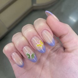 Acrylic nails done by tina