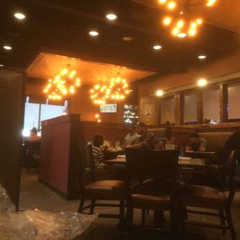 Ruby Tuesday - Dining room - American Near Me - Gillette, Wyoming