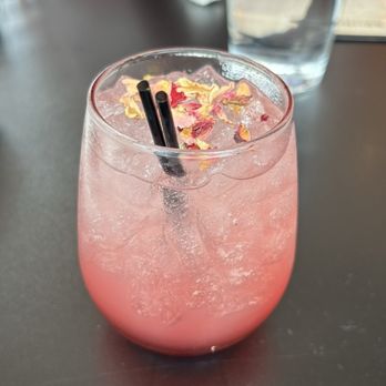 Cafe Lift - Blueberry Lemonade - New American Near Me - Philadelphia, Pennsylvania Cafe Lift - Blueberry Lemonade - New American Near Me - Philadelphia, Pennsylvania