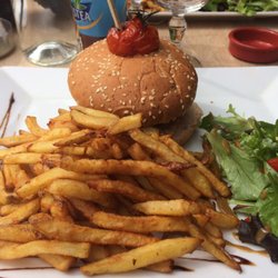 La Villa - Burger au chèvre frais et frites