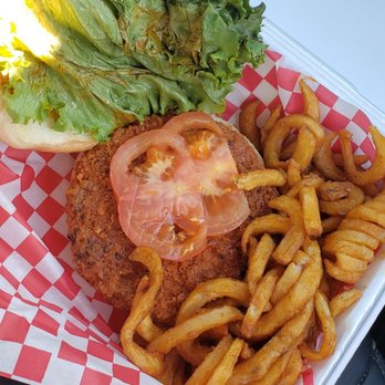 ITSO Vegan - ITSO Spicy Chiken Sandwhich - Vegan Near Me - Grand Prairie, Texas