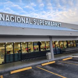Nacional Supermarket