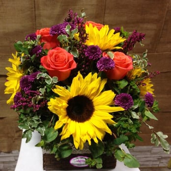 Fresh Cut Wholesale - Florists Near Me - Visalia, California