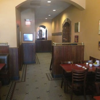 Alongi's Italian Restaurant - Italian Near Me - Du Quoin, Illinois Alongi's Italian Restaurant - Italian Near Me - Du Quoin, Illinois