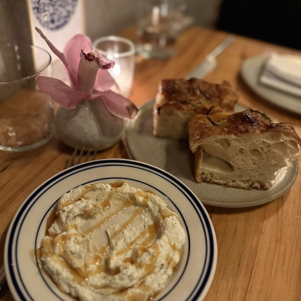 R40 - Focaccia - Argentine Near Me - Long Island City, New York R40 - Focaccia - Argentine Near Me - Long Island City, New York