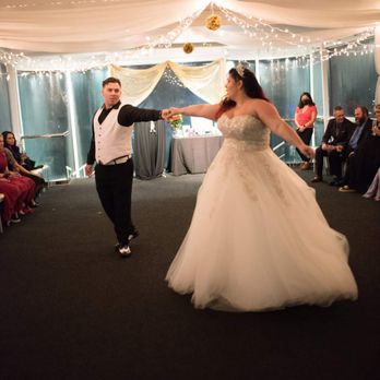 1. Belles Backroad Ballroom