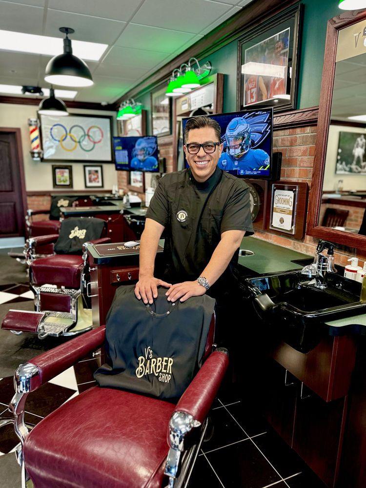 V's Barbershop Logo