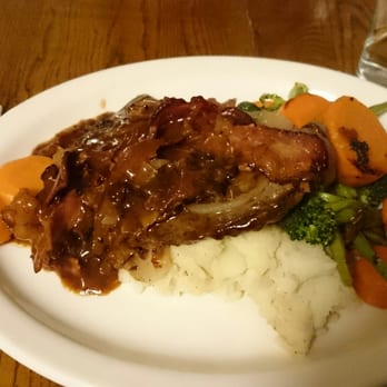 Chez Lucien - Baby Beef Liver with mashed potatoes and vegetables - Bars Near Me - Ottawa, Ontario Chez Lucien - Baby Beef Liver with mashed potatoes and vegetables - Bars Near Me - Ottawa, Ontario