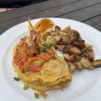 Carmel’s Hidden Gem - seafood omelette - New American Near Me - Carmel by the Sea, California Carmel’s Hidden Gem - seafood omelette - New American Near Me - Carmel by the Sea, California
