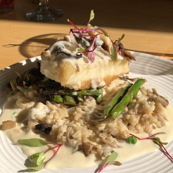 Sanderlings - Alaska Halibut/roast wild mushroom, grilled asparagus, truffle mashed potatoes - Seafood Near Me - Aptos, California Sanderlings - Alaska Halibut/roast wild mushroom, grilled asparagus, truffle mashed potatoes - Seafood Near Me - Aptos, California