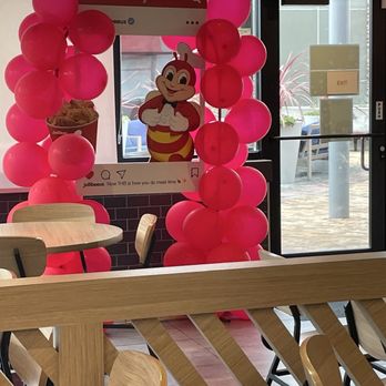 Jollibee - Chicken Shop Near Me - Alameda, California