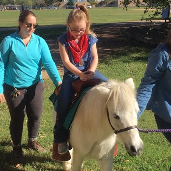 Magical Pony Rides - Party Characters Near Me - Hutto, Texas Magical Pony Rides - Party Characters Near Me - Hutto, Texas