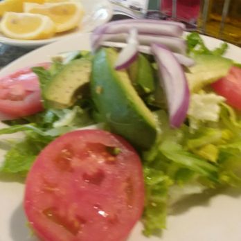 Caridad Restaurant - Avacado salad - Spanish Near Me - Woodhaven, New York