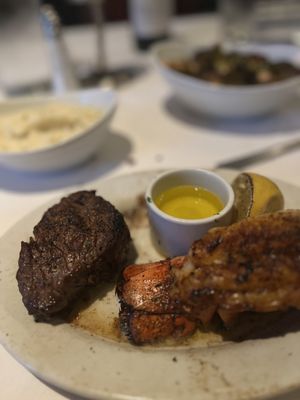 Ruth's Chris Steak House by null