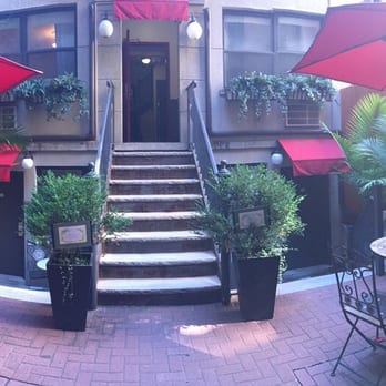 414 Hotel - Panoramic photo of the courtyard between buildings - Hotels Near Me - New York, New York 414 Hotel - Panoramic photo of the courtyard between buildings - Hotels Near Me - New York, New York