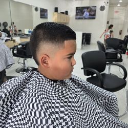 Thuy Hair Salon
