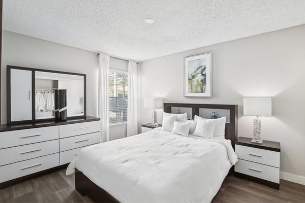 23 Twelve Luxe Apartments