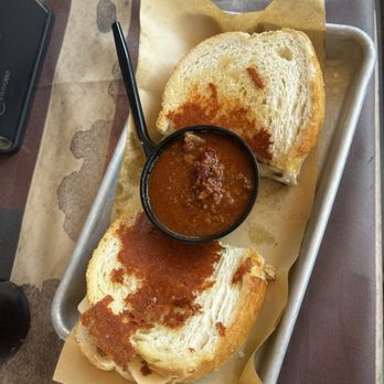 Great Basin Cafe - Grilled cheese With chili - Cafes Near Me - Baker, Nevada