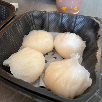 Kingdom Dim Sum - Shrimp har gow - Dim Sum Near Me - Los Angeles, California Kingdom Dim Sum - Shrimp har gow - Dim Sum Near Me - Los Angeles, California