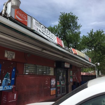 Big Daddy's Convenience Store - This place has to have been here forever. - Convenience Stores Near Me - Dallas, Texas