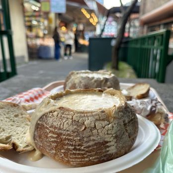Pike Place Chowder - Bread bowl - Seafood Near Me - Seattle, Washington Pike Place Chowder - Bread bowl - Seafood Near Me - Seattle, Washington