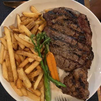 Mesa - Rib-eye streak - Seafood Near Me - Ponce, Puerto Rico