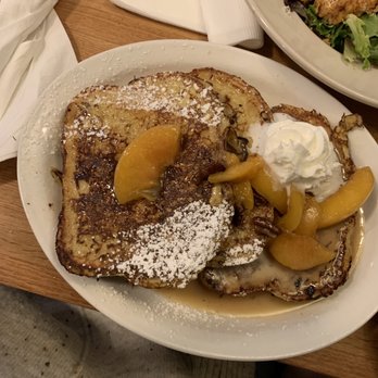 Sunset Grill - Peach French Toast - American Near Me - Fredericksburg, Texas